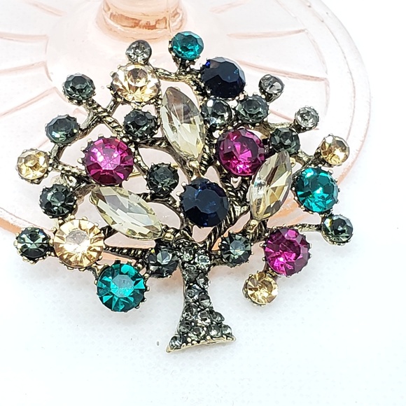 Jewelry - TREE BROOCH/PIN  Colorful Secret Santa Gift